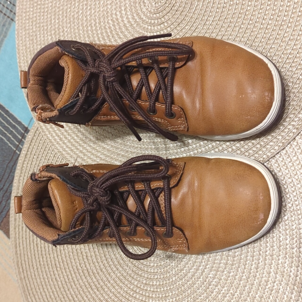 Perry Ellis boys shoes - Picture 1 of 7